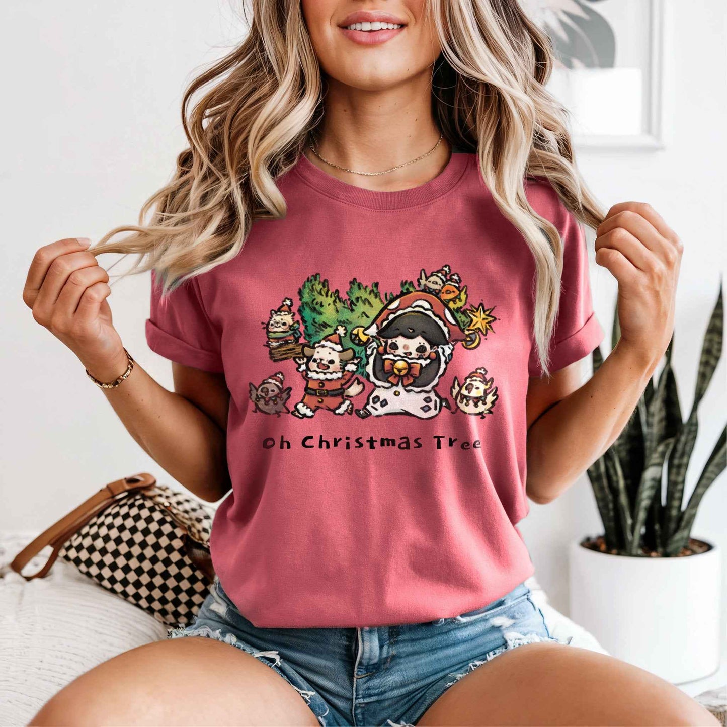 Christmas tree T-Shirt - Spooky Season Essential