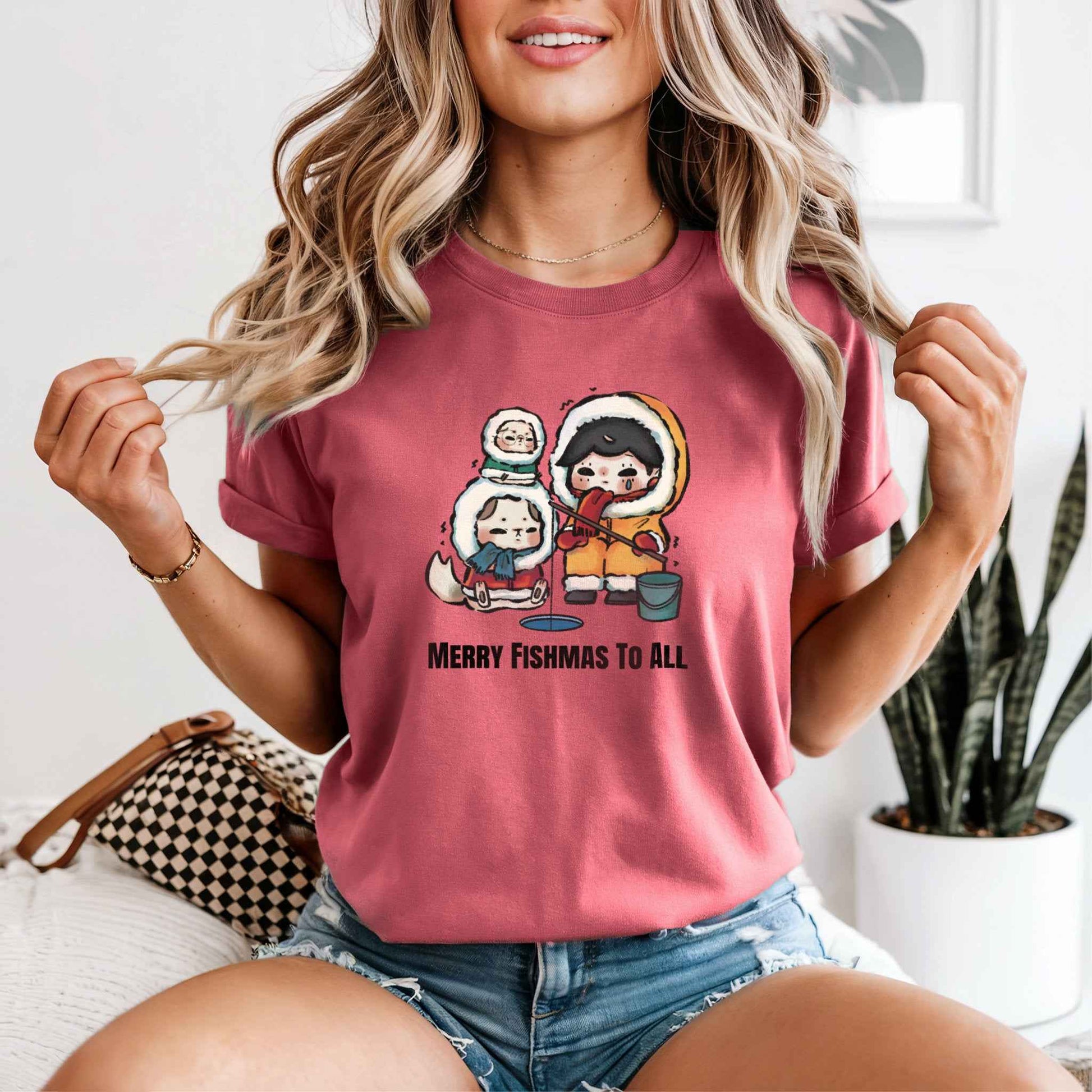 Ice fishing T-Shirt - Christmas Essential